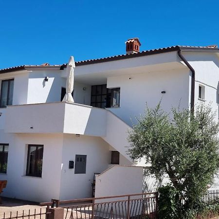 Apartments Noa Умаг Экстерьер фото